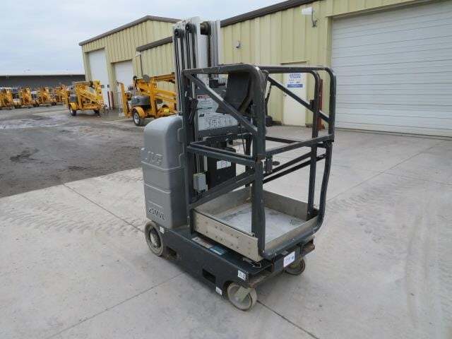 2017 JLG 20MVL-6