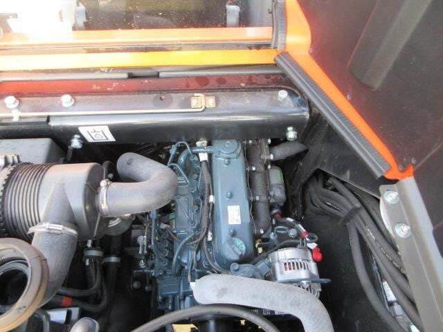 2025 JLG 313-18