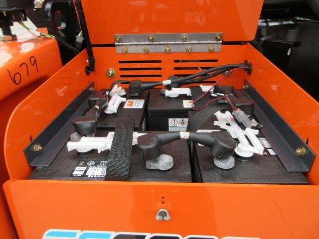2025 JLG EC600SJ-18