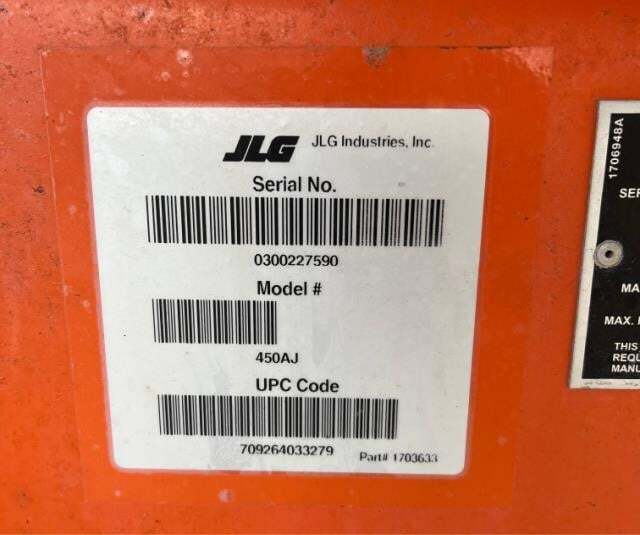 2017 JLG 450AJ-19