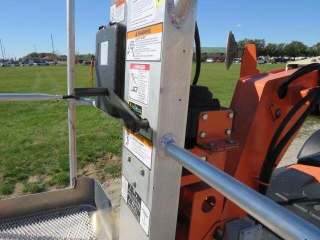 2018 JLG T350-14