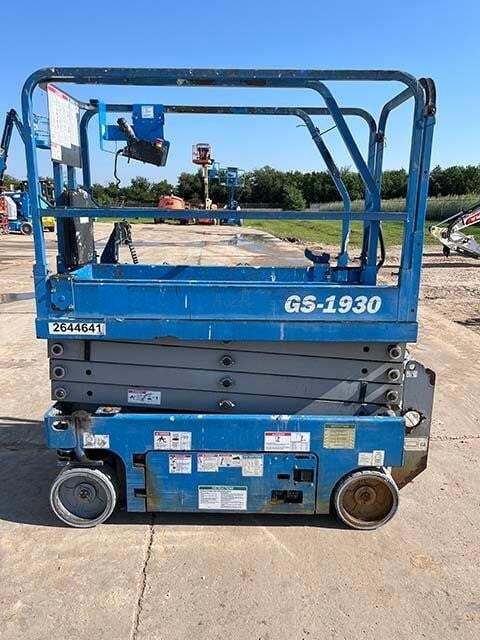 2018 Genie GS-1930