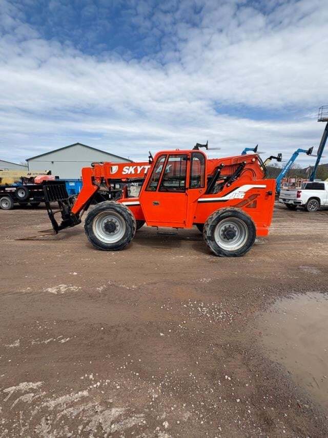 2015 SkyTrak 6036-2