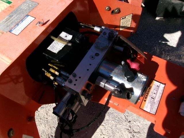 2018 JLG T350-19