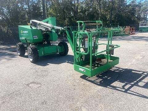 2018 JLG H340AJ-4
