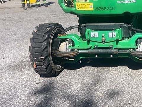 2018 JLG H340AJ-13