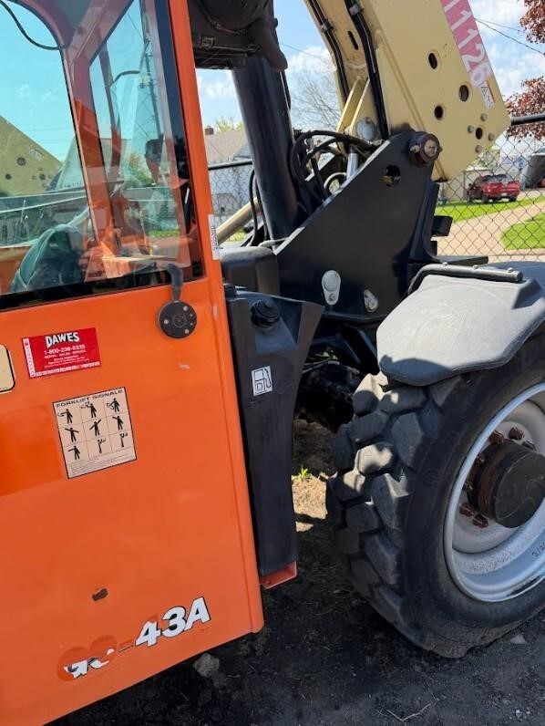 2015 JLG G9-43A-11