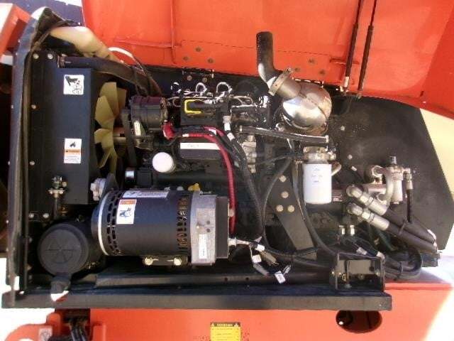 2017 JLG 600S-14