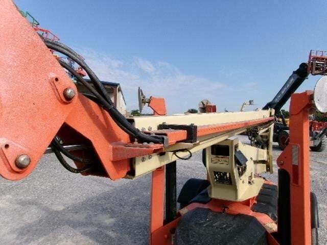 2019 JLG T500J-11