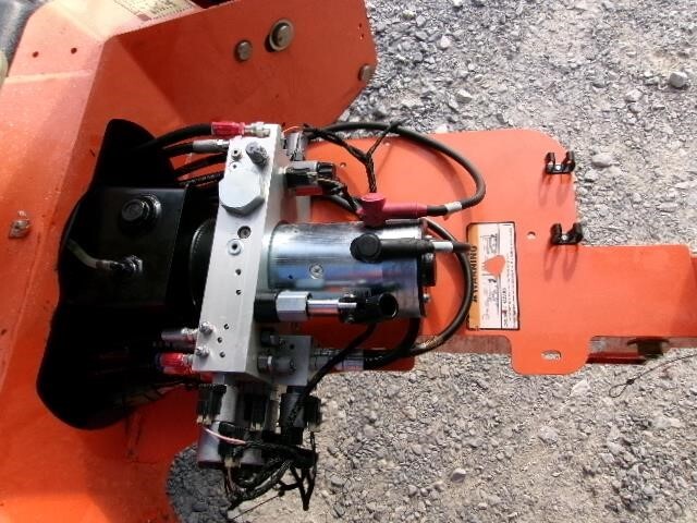 2019 JLG T500J-18