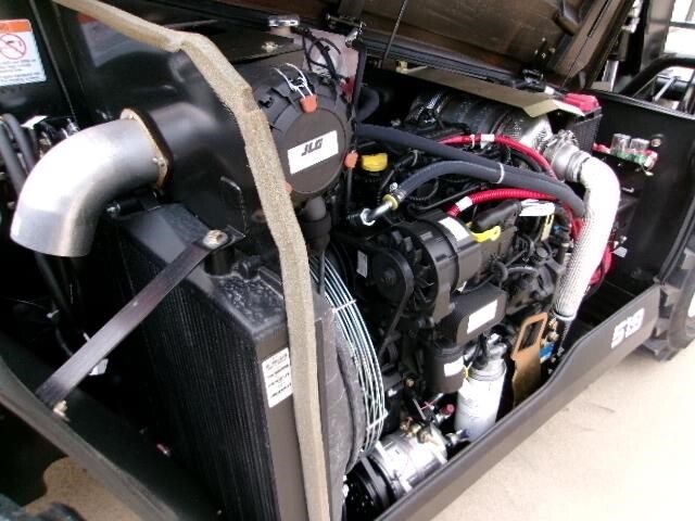 2025 JLG 519-17