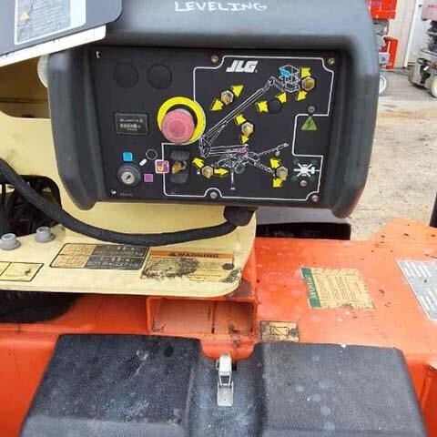 2018 JLG T350-12
