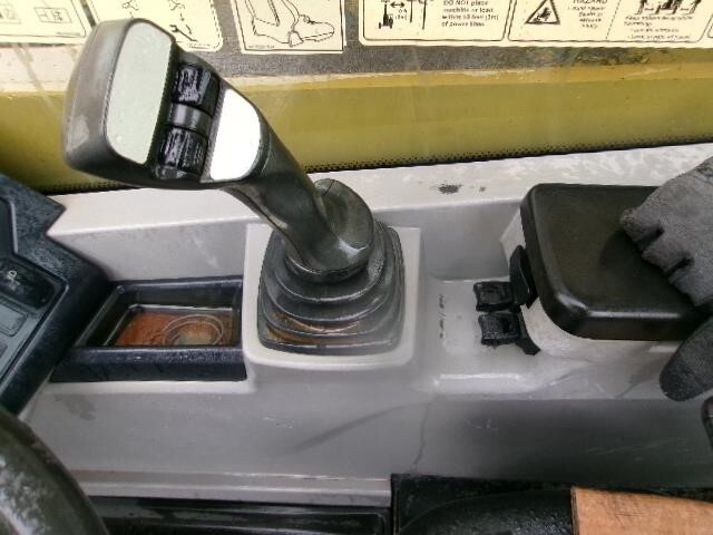 2019 CAT TL1055D-21