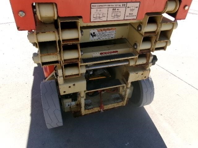 2019 JLG 1930ES-12
