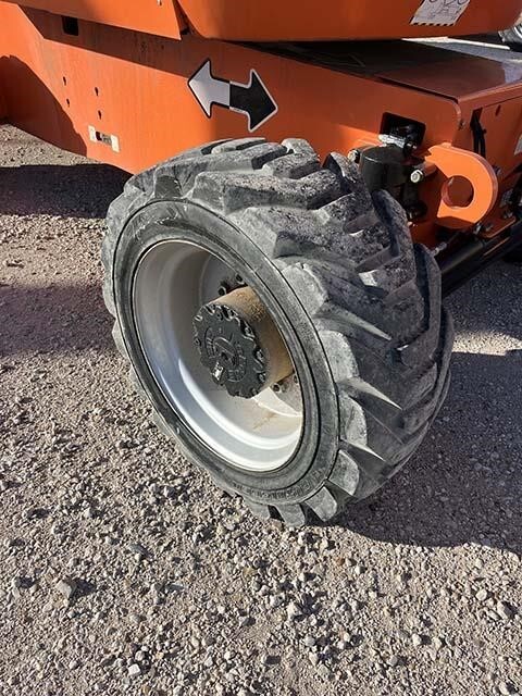 2018 JLG 800AJ-10