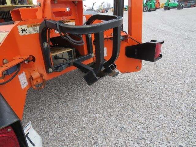 2019 JLG T350-13
