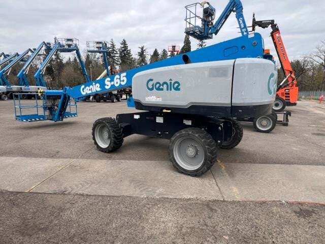 2017 Genie S-65-4