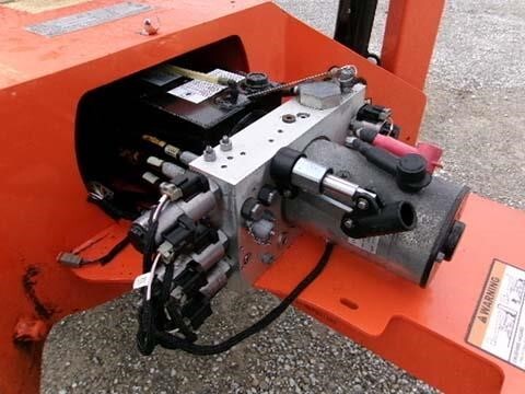 2019 JLG T350-16