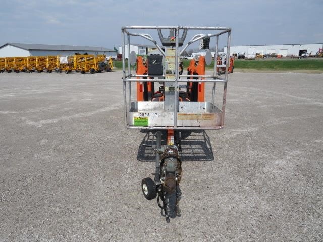 2019 JLG T350-23