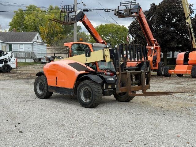 2017 JLG G5-18A-2