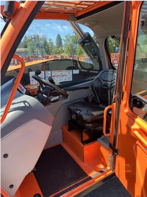 2020 JLG 1055-3
