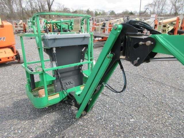 2015 JLG E400AJPN-9