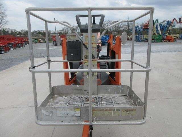 2018 JLG T350-7