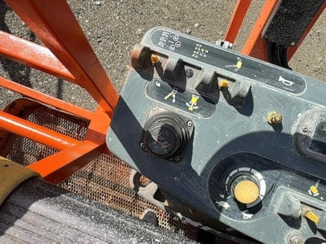 2016 JLG 660SJ-30