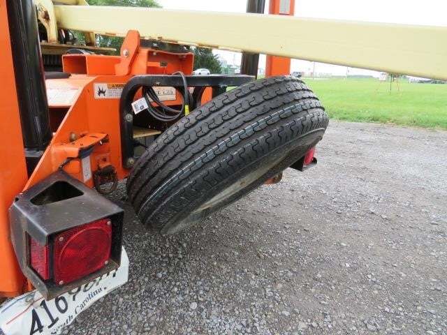 2018 JLG T350-13