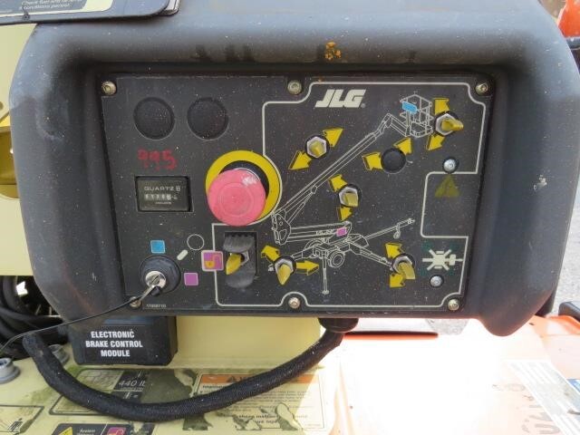 2018 JLG T350-9