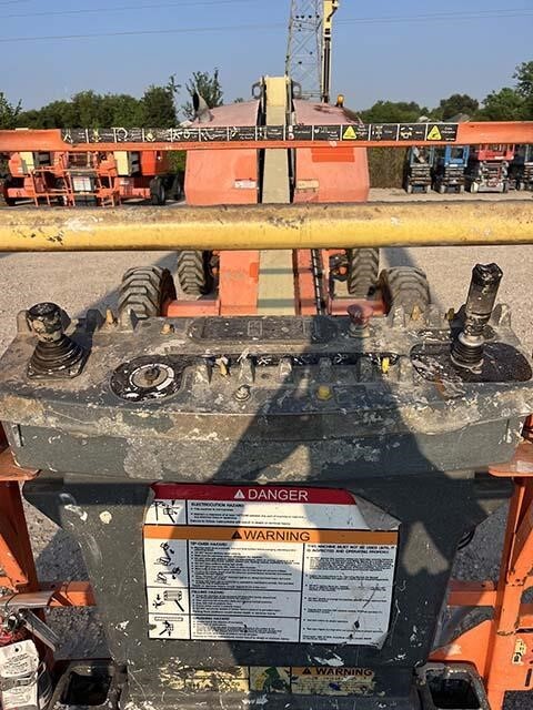 2016 JLG 400S-15