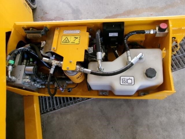 2023 JCB S4550E-14