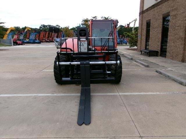2025 JLG 519-8