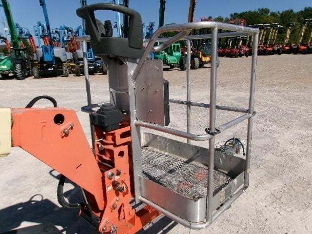 2018 JLG T350-9