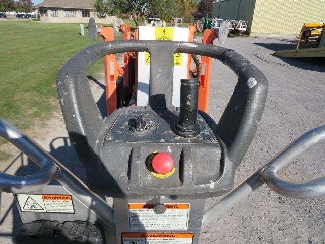 2018 JLG T500J-10