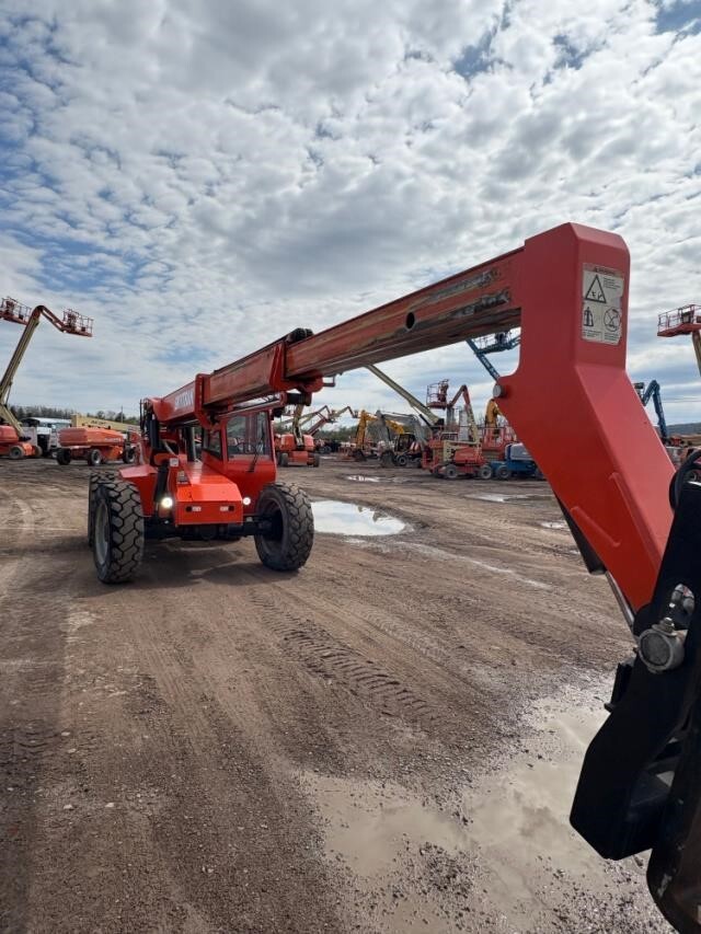2015 SkyTrak 6036-9