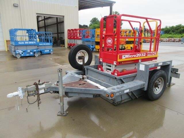 2012 JLG UT49-32