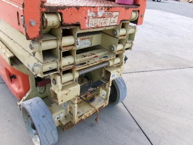 2018 JLG 1930ES-12
