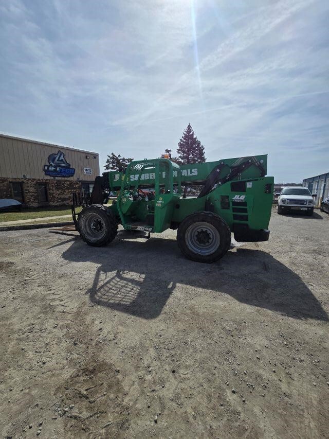 2016 SkyTrak 8042-2