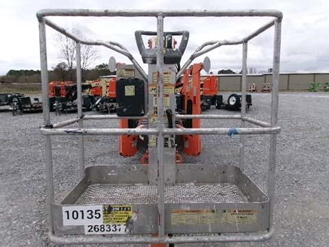 2018 JLG T500J-7