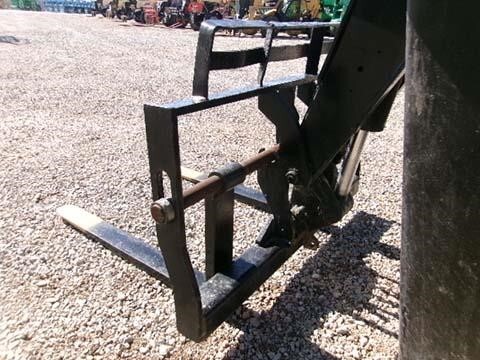 2016 JLG G10-43-8