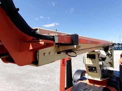2019 JLG T500J-8