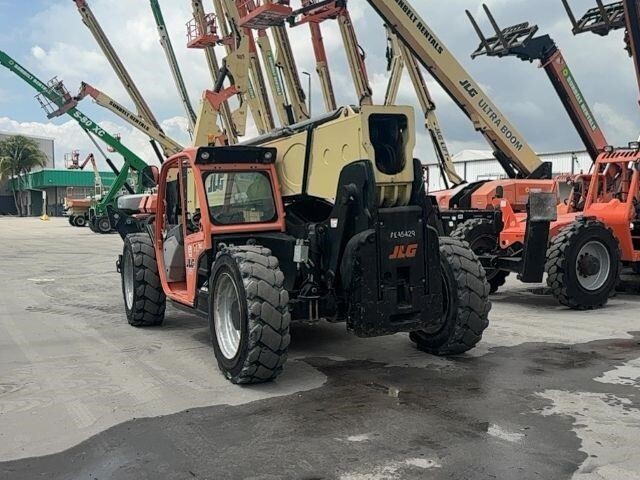 2019 JLG 1055-3