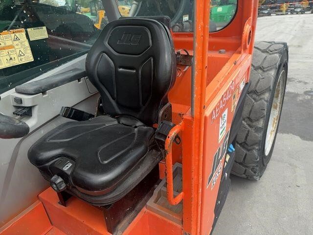 2019 JLG 1055-19