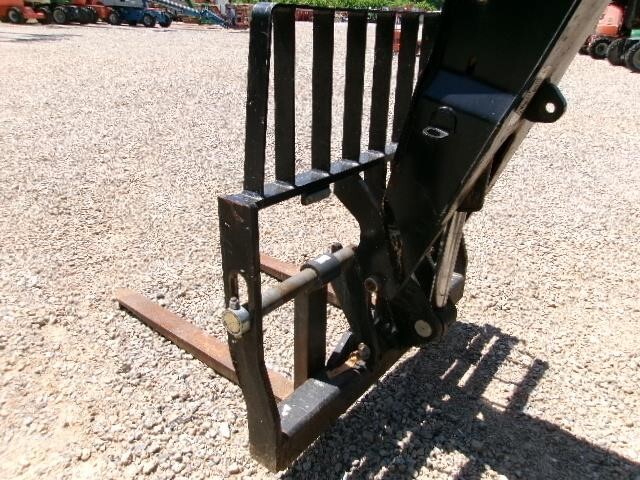 2020 JLG 742-22