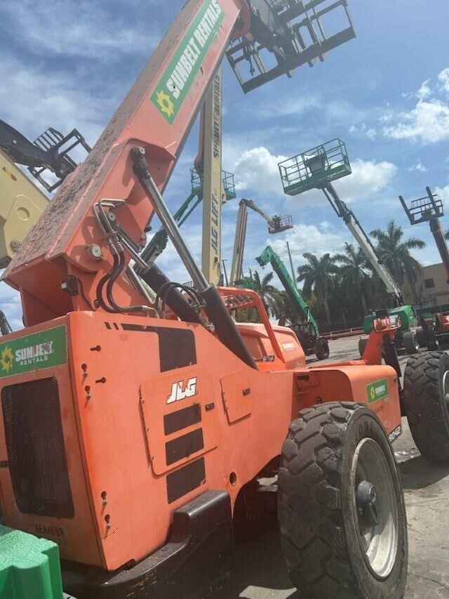 2018 SkyTrak 8042-3