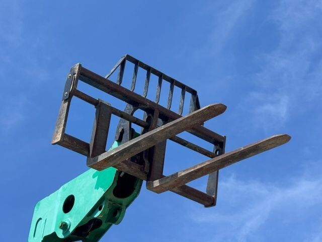 2018 JCB 509-42-7