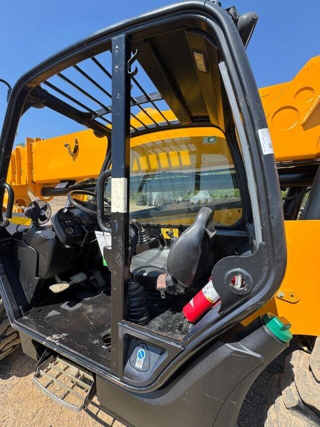2020 JCB 510-56-24
