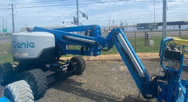 2019 Genie Z45XC-2