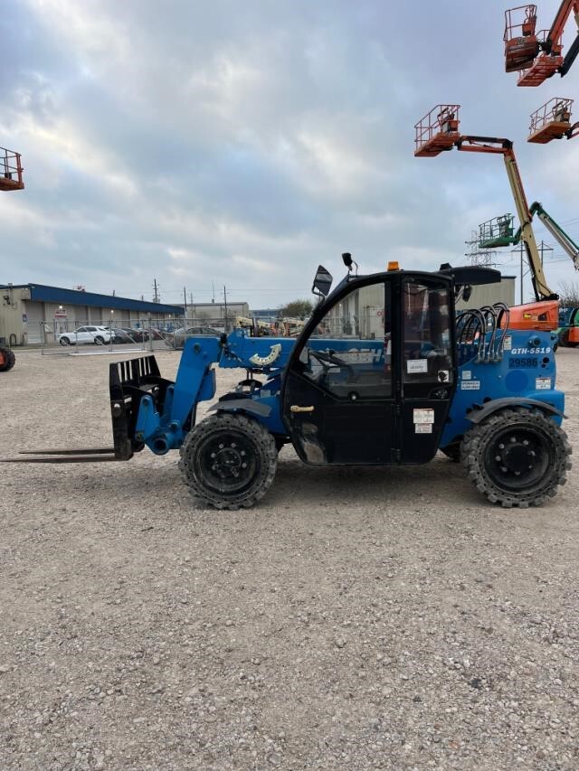 2019 Genie GTH-5519-2